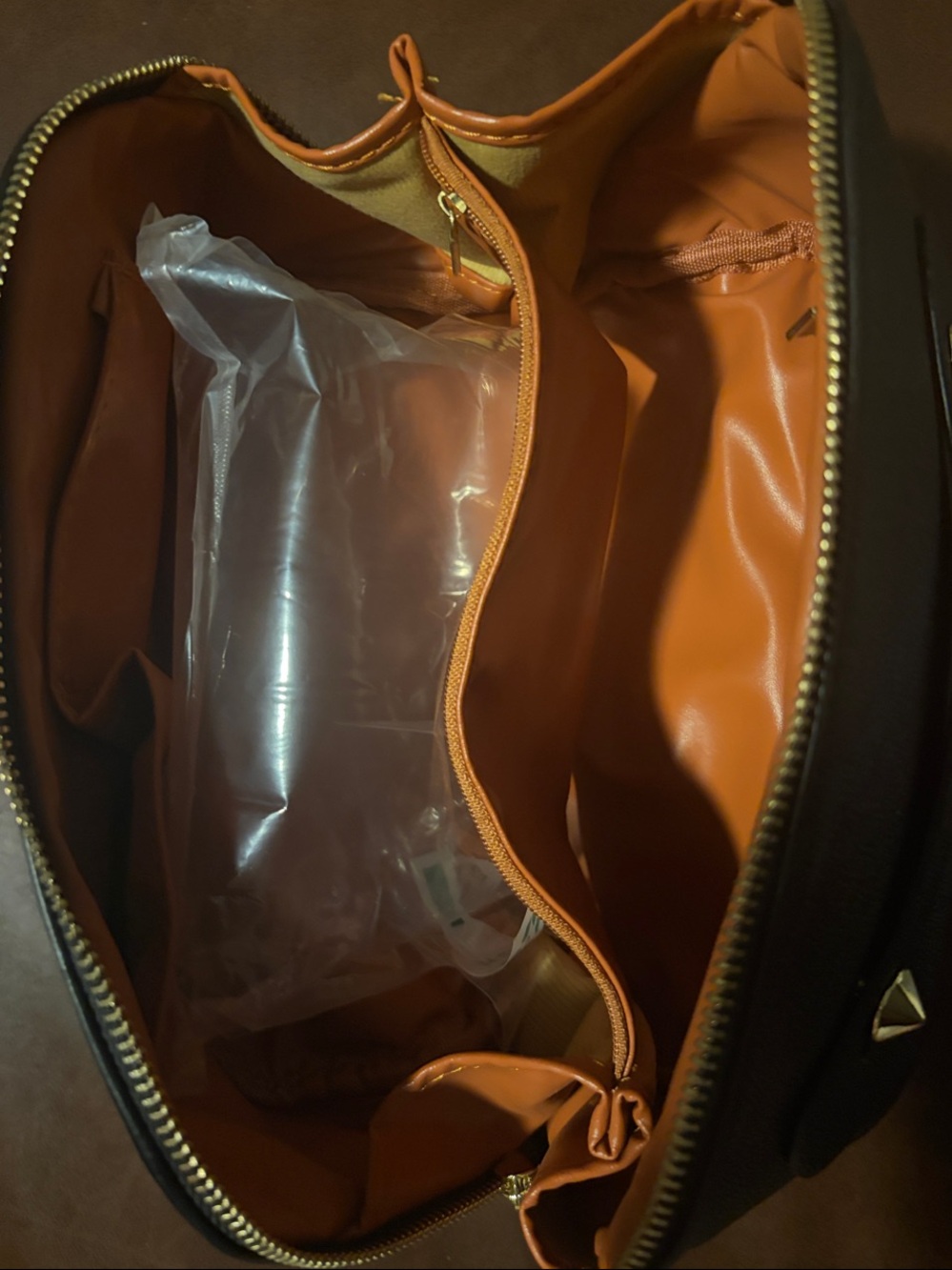 ๐ CC Makeup Case - Picture 9 of 11